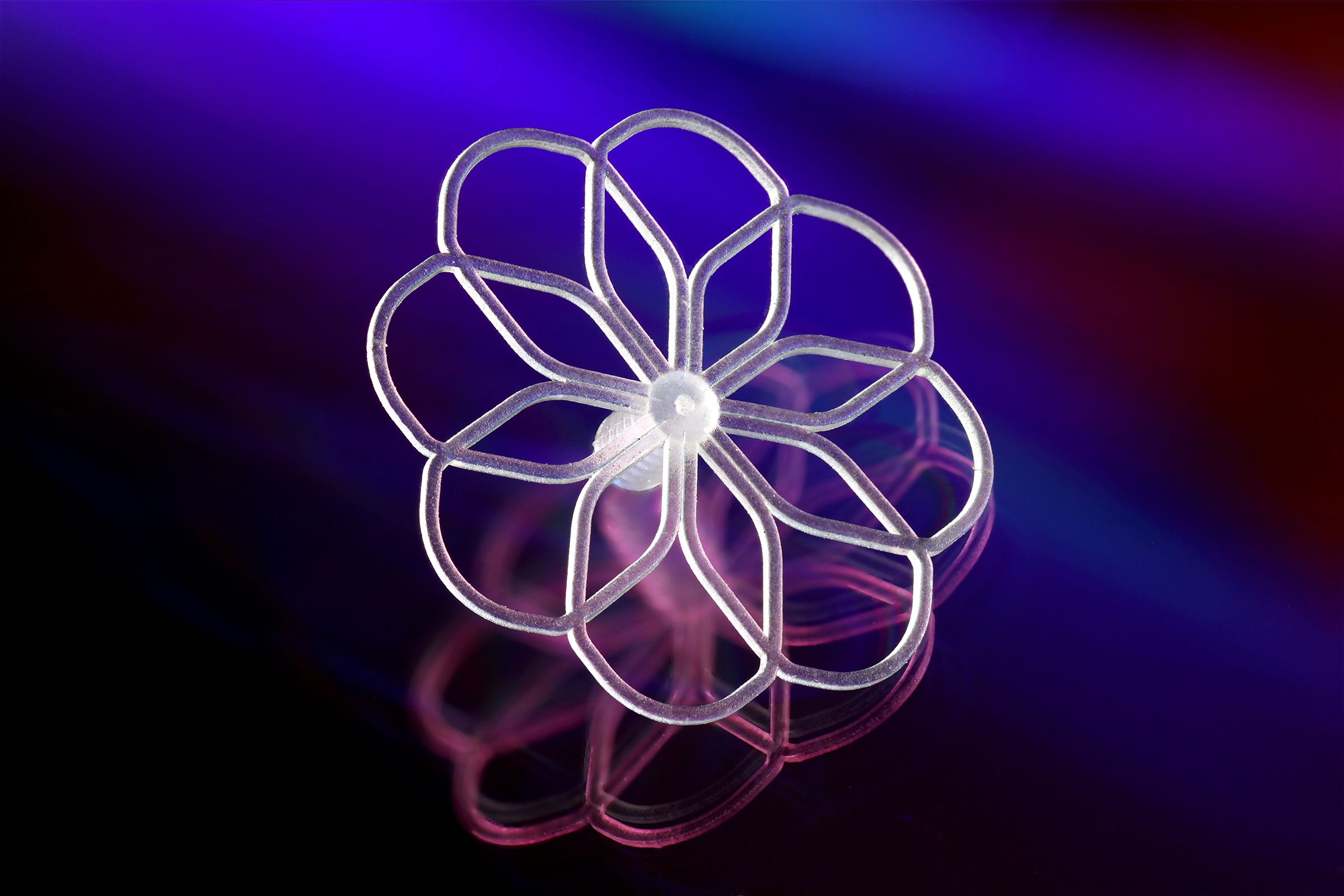 Shape-Memory Polymer Flower Device